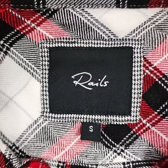 Rails Women's Long Sleeve Red Plaid Button Down Shirt Size Small Lightweight - Picture 3 of 8